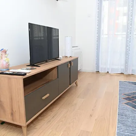 Apartman Aleks *